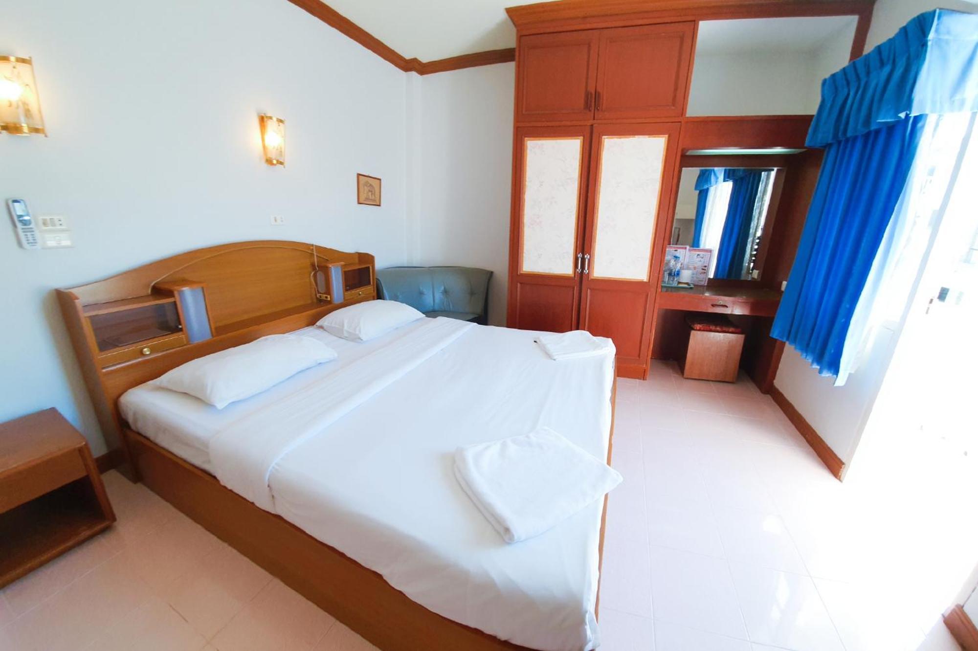 Break Point Hotel Patong Exterior foto